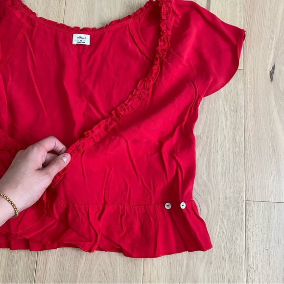 Aritzia Wilfred Free “Aurelia” Red Ruffle Blouse ❤️ - Picture 3 of 9